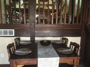 Dining - Overloft,  Golf Resort Get Away Near Lake Monroe (Bloomington)