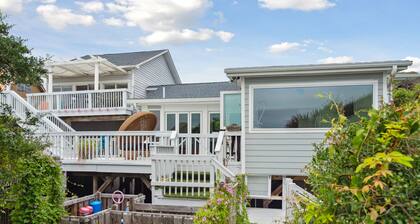 Oceanfront Clean Comfortable and Stunning ~ Zen of the East End