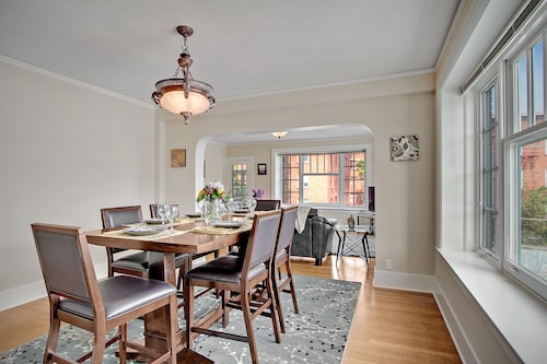 Historic Stadium District loma-asunto!