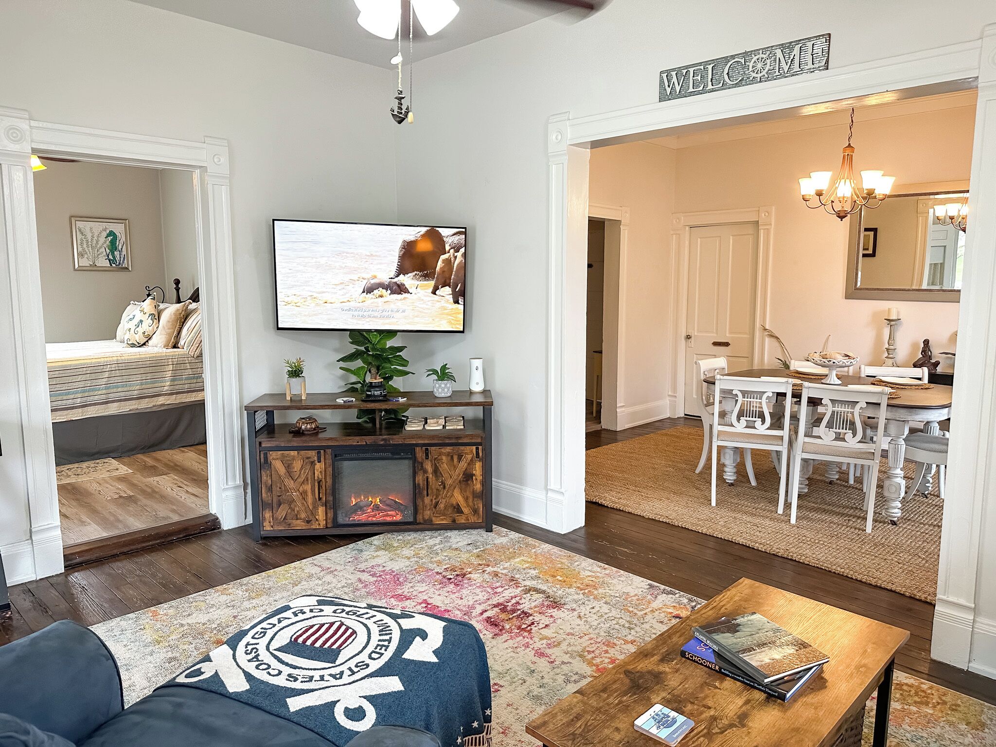 3 chambres, fer et planche à repasser, lit parapluie, Wi-Fi gratuit