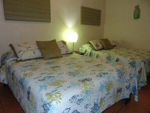 1 chambre, bureau, Wi-Fi gratuit, draps fournis