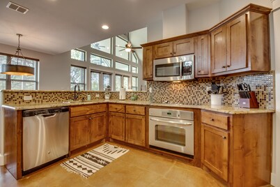 Lakefront home with WiFi, entertainment, dock & lake views - dogs OK