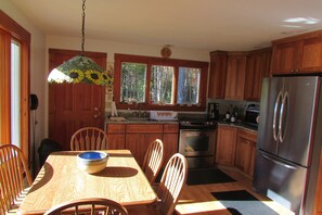 Fridge, microwave, oven, stovetop - Light Filled, Woodsy Views, Atlantic Ocean Nearby... (Bristol)