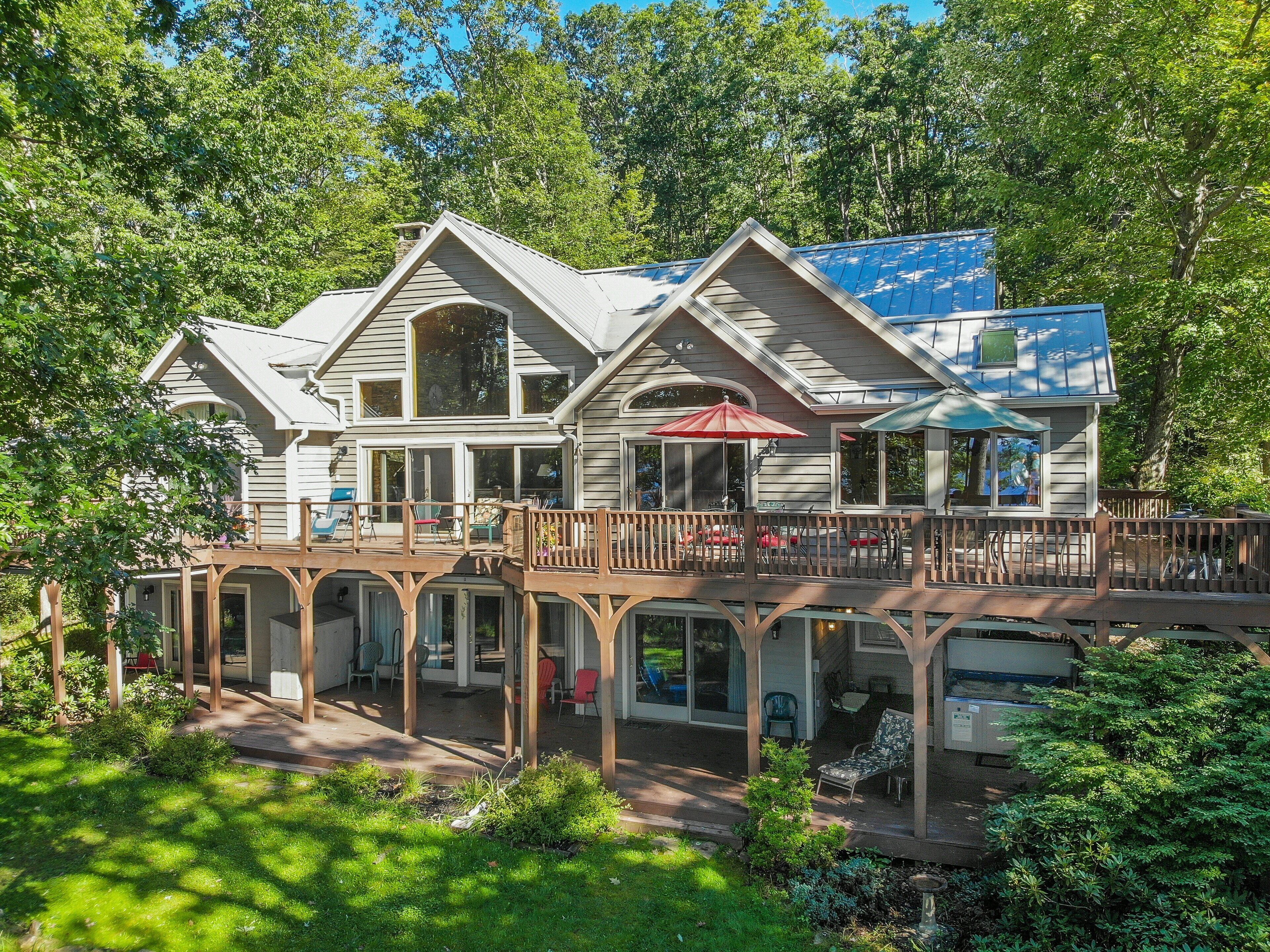 Brighton Shores | Scenic Lake Views, Private Dock