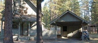 Completamente ristrutturato nella comunità Sunriver. No Sec. Deposito, tariffa bassa gestione