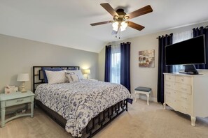 2 Schlafzimmer, Schreibtisch, Bügeleisen/Bügelbrett, kostenloses WLAN