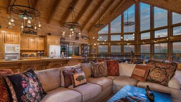 TV connectée, cheminée