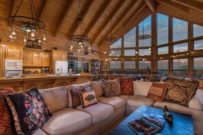 Smart TV, fireplace - Teton Riverfront Retreat | Spacious, Peaceful, Perfect for Family Adventures (Victor)