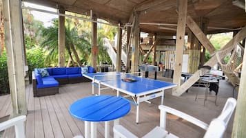 Enceinte de lâhĂ©bergement