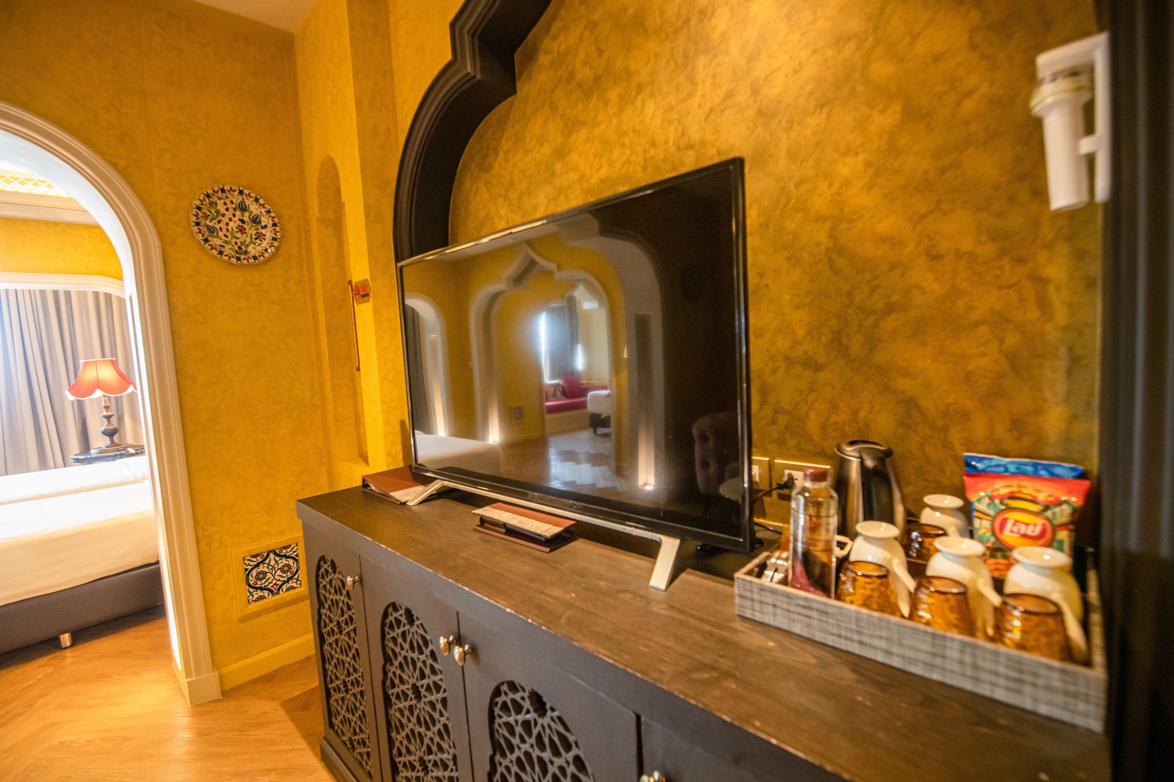 family deluxe room | 1 bedroom, in-room safe, blackout curtains, free wifi