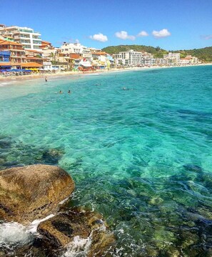 Beach nearby - MARIE'S SEASONAL HOUSE YOUR BEACH HOUSE IN THE MOST BEAUTIFUL REGION IN BRAZIL! (Cabo Frio)