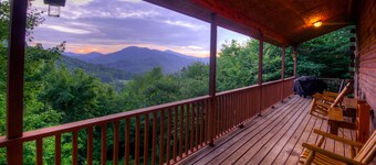 Magical & Serene Montagne de Vues de Nantahala, Animaux acceptés