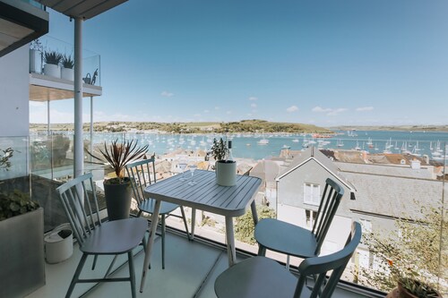 Best views in Falmouth. Everything within short walking distance. 