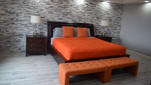 5 dormitorios, tabla de planchar con plancha, cuna de viaje y wifi