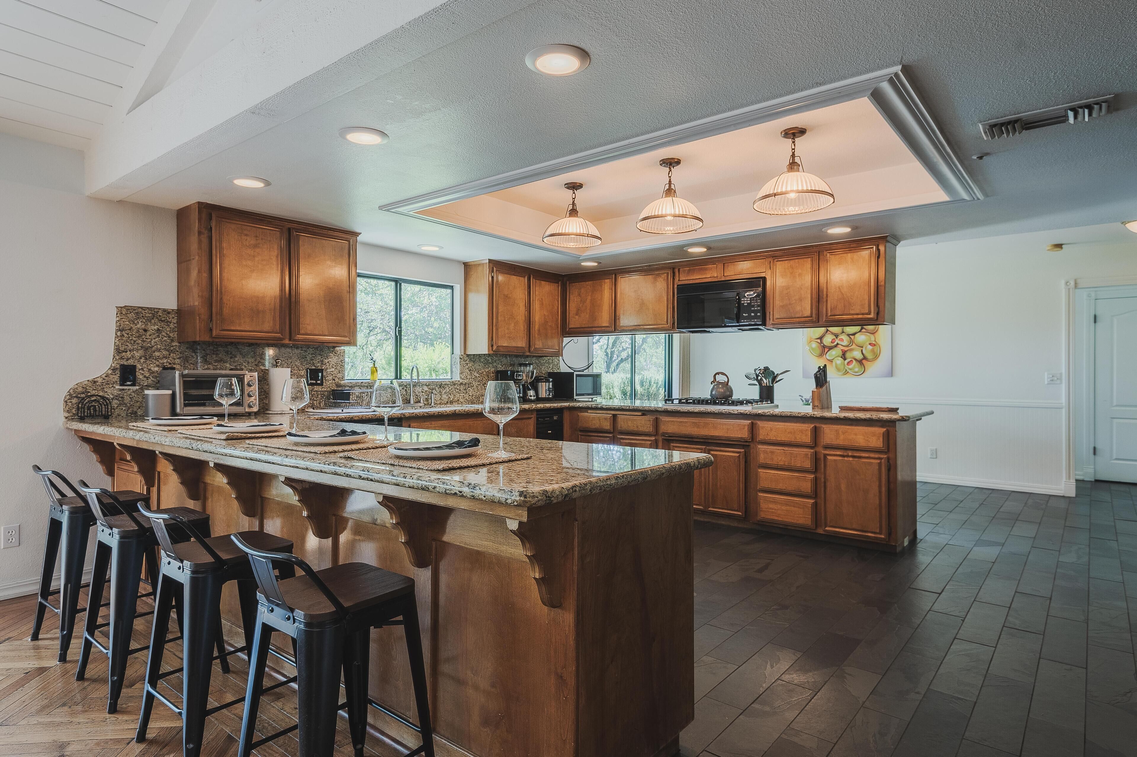 Microwave, stovetop, dishwasher