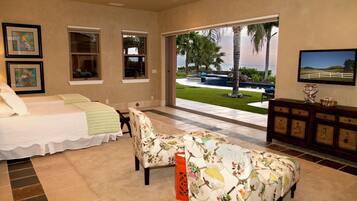 5 habitaciones, tabla de planchar con plancha, wifi y ropa de cama