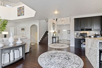 Heber City Family Vacation Home, 10 Minutes to the Deer Valley Gondola.