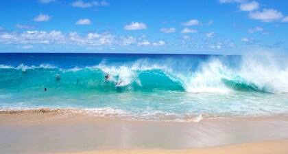 2 story condo w/ Stunning Views and Many Amenities