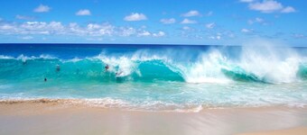 2 story condo w/ Stunning Views and Many Amenities