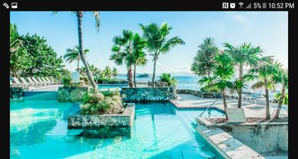 Bienvenue au paradis!! Condo nouvellement classé et rénové donnant sur la marina !!