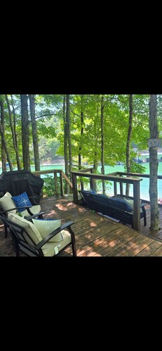 The Little Dipper is back for 2026!  Lake front tiny home w/ private boat dock! 