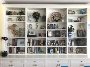 Luokittelematon kuva, 4 kautta 42, painike