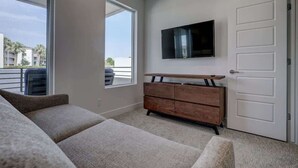 TV, offices - The Lofts #7 | Townhome Pool Resort | Poolside (Saint George)