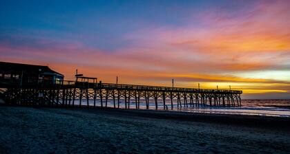 Gorgeous 3-BR, 3-Bath House- Steps to the Beach