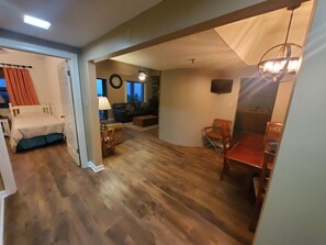 2 camere, ferro/asse da stiro, Wi-Fi gratuito, lenzuola