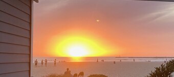 Cottage is Literally ON the Beach! Private Garage Parking & Private Side Yard