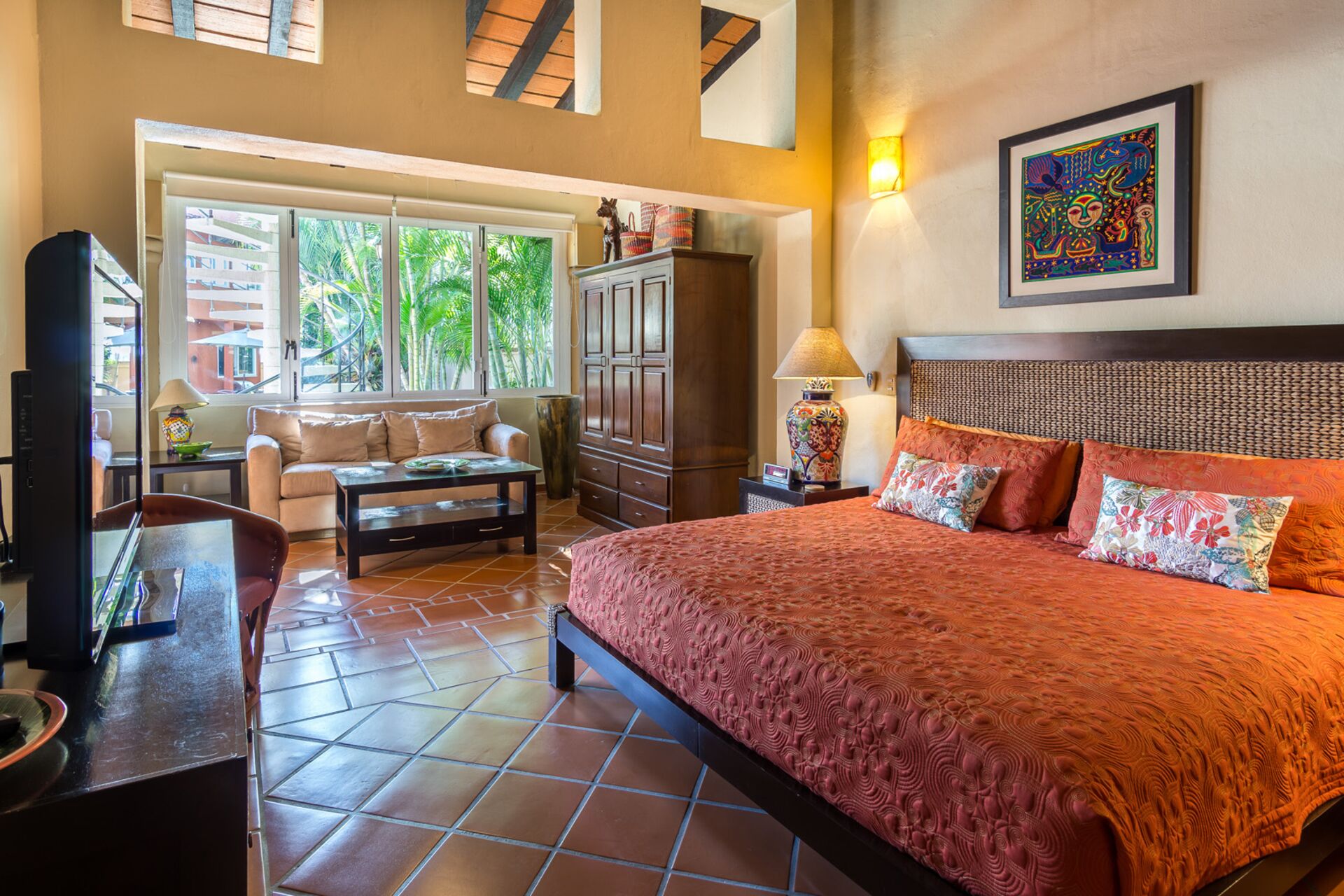 7 bedrooms, in-room safe, desk, iron/ironing board