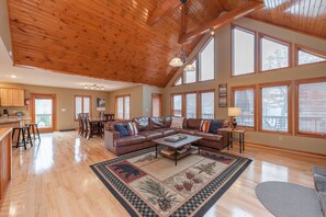 TV, fireplace, foosball - Cozy Chalet w/ Views, Fireplaces & Fun (McHenry)