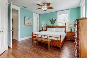 3 bedrooms, iron/ironing board, Internet, bed sheets