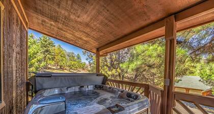 Moon Mountain Lodge: 'Perheeni suosikki paikka asua!' w / poreallas ja biljardipöytä.