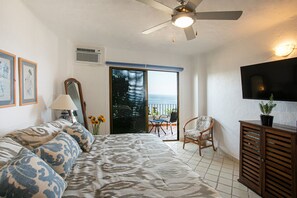 2 bedrooms, in-room safe, iron/ironing board, WiFi - Check out the new bathrooms in this Ocean Front Condo # 409 with Roof top Pool (Puerto Vallarta)