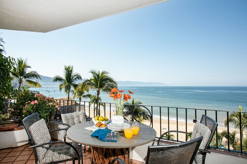 Luxuriöse Zona Romantica / Ocean Front 4. Etage & Pool auf dem Dach