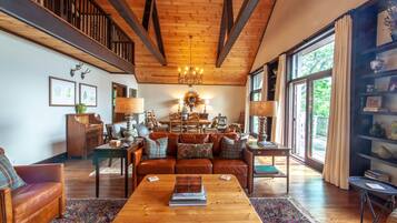 TV, fireplace, books, stereo