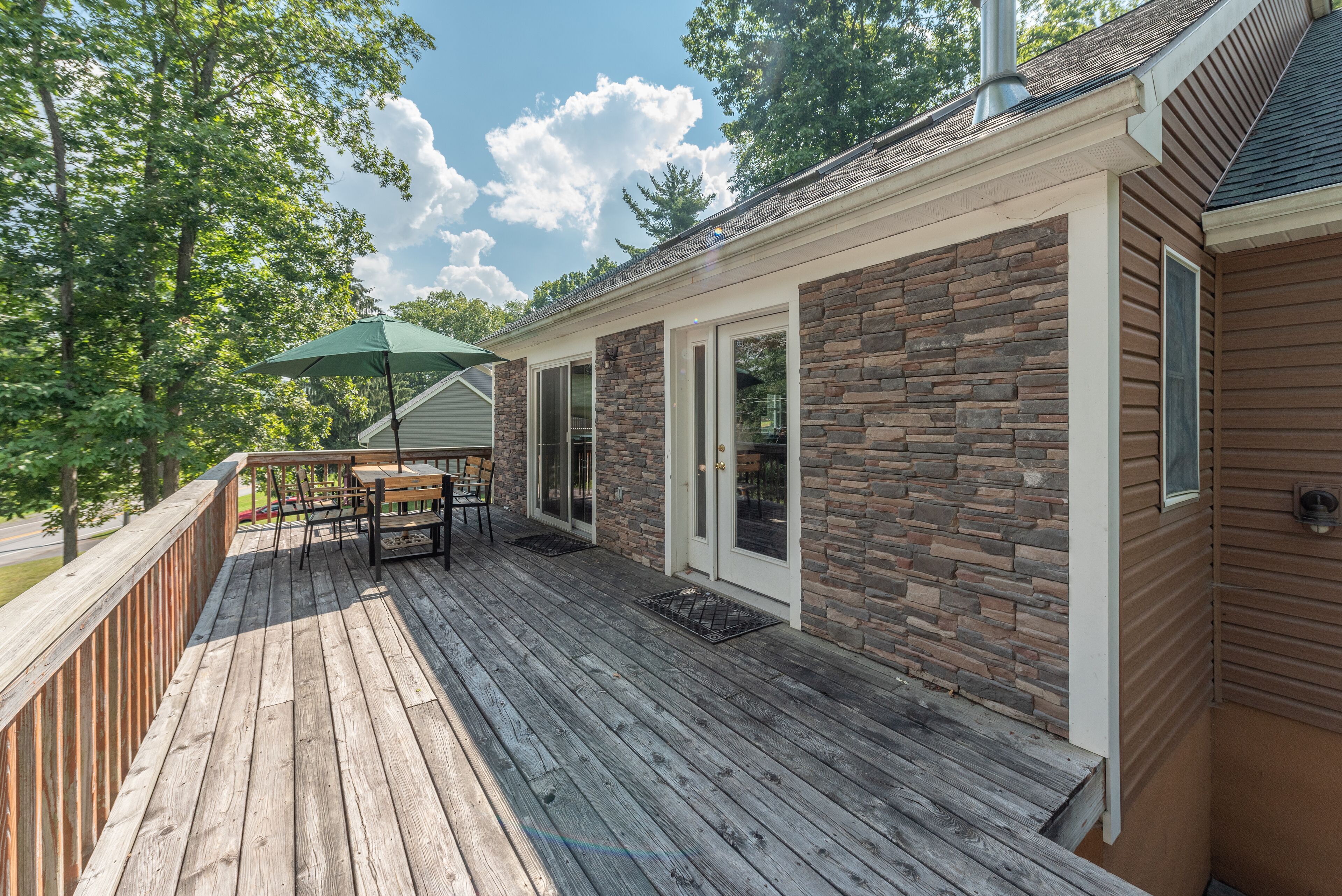 تناول الطعام بالخارج