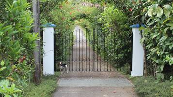 Enceinte de l’hébergement