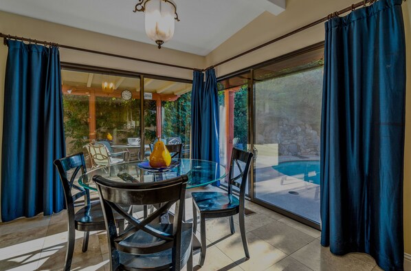 Dining -  Gorgeous, Spacious Villa in Upscale Canyon Estates - Pool/Spa - Dog OK  (Palm Springs)