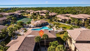 Exterior - Blind Pass Condos at Bowman's Beach C210 on beautiful Sanibel Island (Sanibel Island)