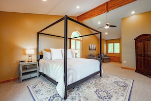 4 bedrooms, free WiFi, bed sheets