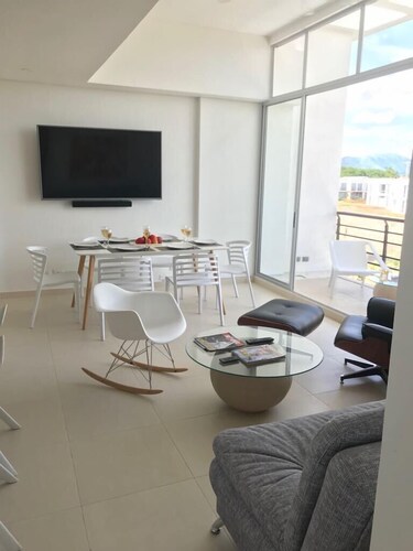 Apartment spectacular views of the Magdalena Valley. 