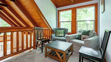 Televisor intel·ligent, llar de foc i reproductor de DVD