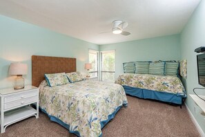 2 habitaciones, tabla de planchar con plancha, wifi y ropa de cama 