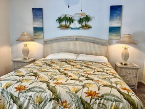 3 bedrooms, iron/ironing board, WiFi, bed sheets