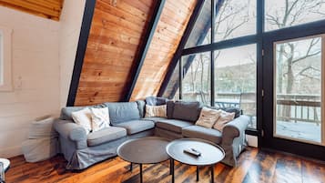 Televisio, pöytätennispöytä