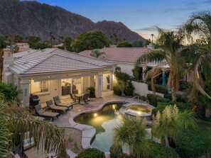 A heated pool - COME GETAWAY!!!! POOL Home directly on Palmer. Permit #064944 3 bdrms (La Quinta)