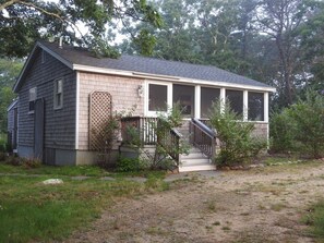 Exterior - Chappaquiddick, Cozy 2 Bedroom, October Dates Available! (Edgartown)