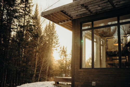 Beautiful ecological cottage near Mont Orford